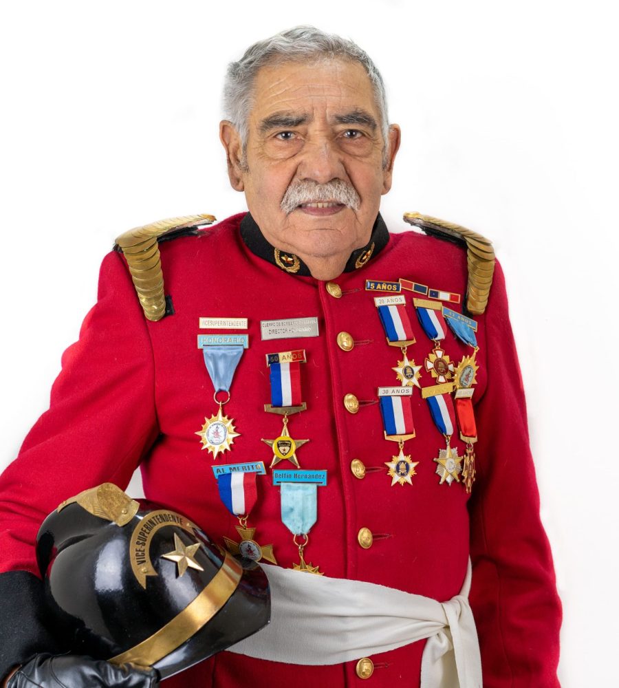 SAMUEL CORREA - DIRECTOR HONORARIO(1)